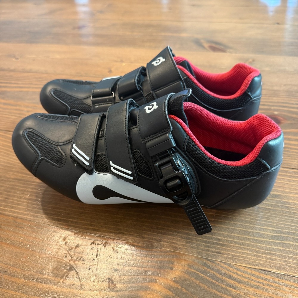 Peloton Cycling Shoes with Cleats EU Size 41 Men 8 / Women 10 Black Red
